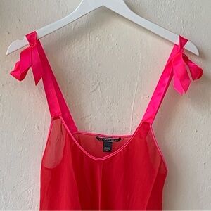 VICTORIA’S SECRET SET super soft and satiny babydoll set top and thong one size
